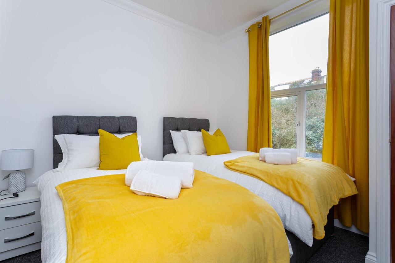 Luxury Granada Apartments - 1 & 2 Bed Flats W Free Parking Perfect For Contractors, Students Near The Beach Portsmouth Ruang foto