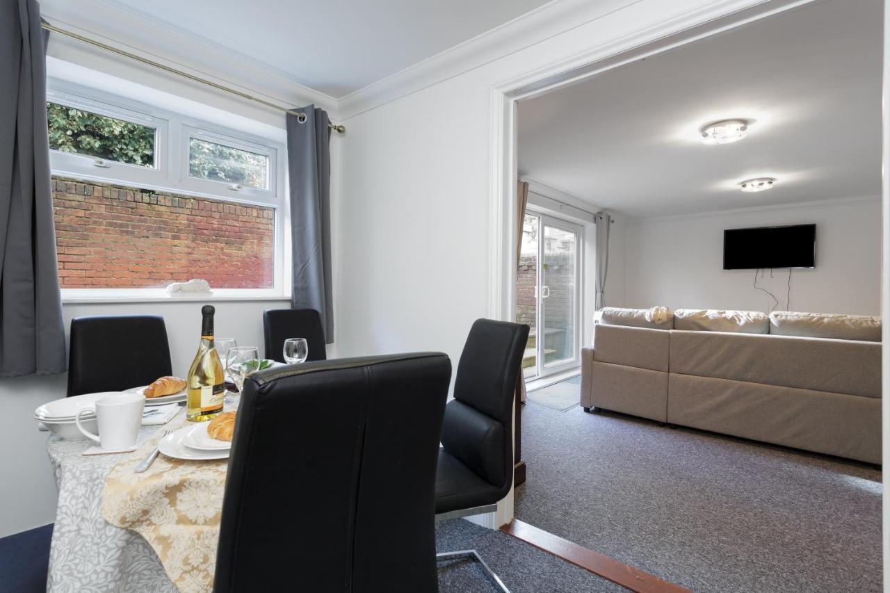 Luxury Granada Apartments - 1 & 2 Bed Flats W Free Parking Perfect For Contractors, Students Near The Beach Portsmouth Ruang foto